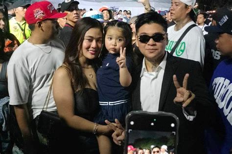 Rapper Pio Balbuena marks 2nd anniversary of Tambay cap .